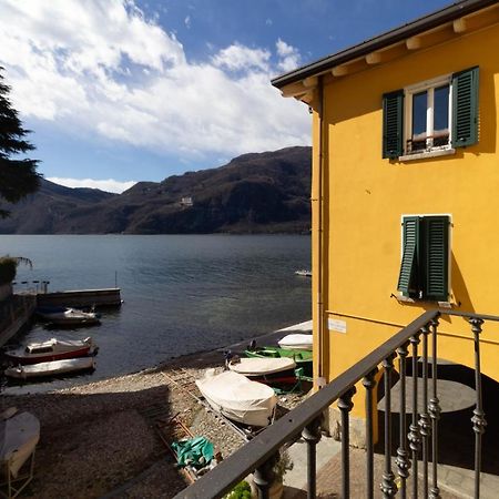 Mamma Ciccia Holiday Home - Lake Front Apartment Mandello del Lario Exteriör bild