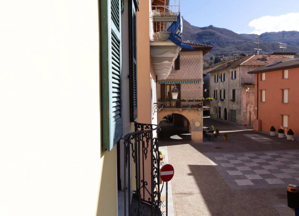 Mamma Ciccia Holiday Home - Lake Front Apartment Mandello del Lario Exteriör bild