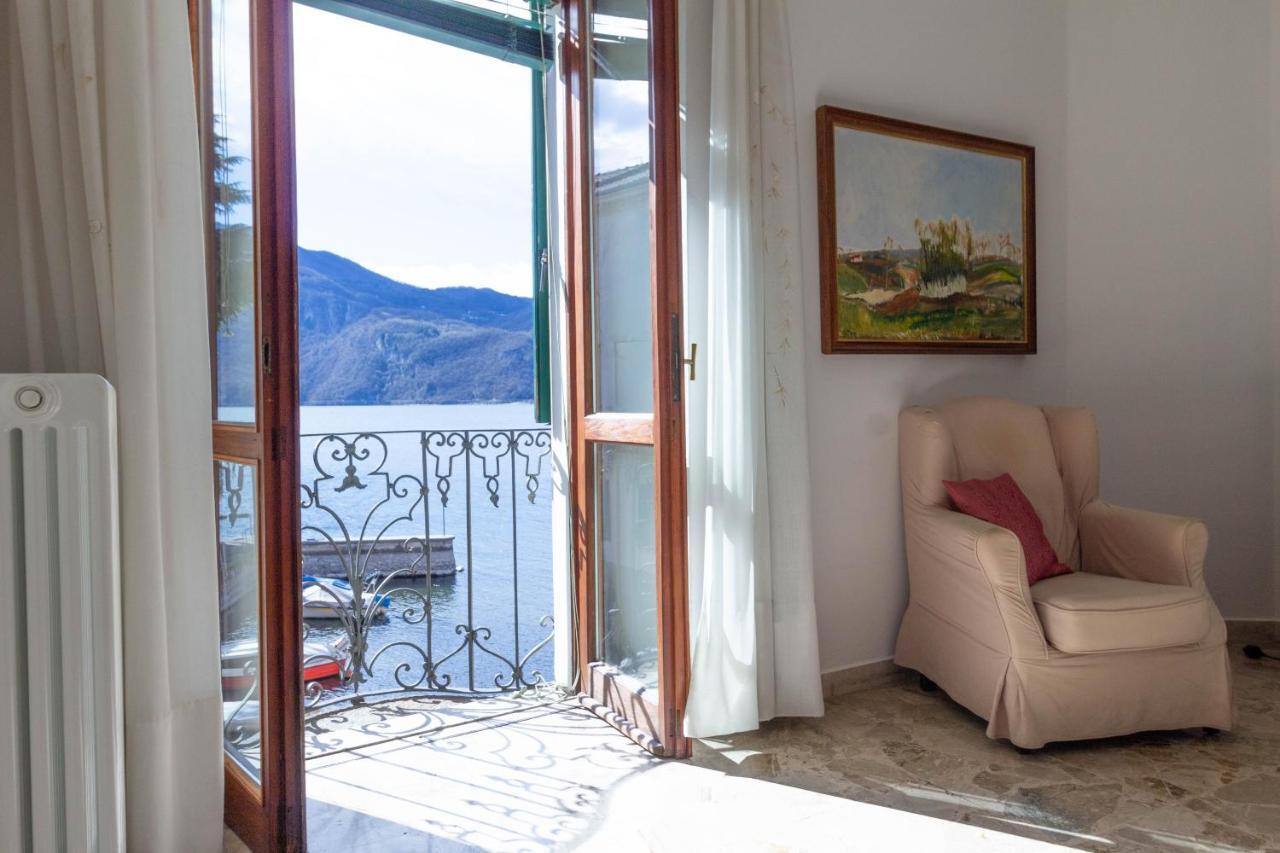 Mamma Ciccia Holiday Home - Lake Front Apartment Mandello del Lario Exteriör bild