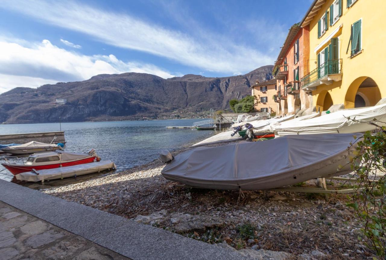 Mamma Ciccia Holiday Home - Lake Front Apartment Mandello del Lario Exteriör bild